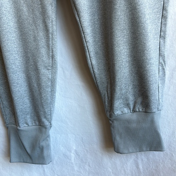 Zella super soft gray joggers with crisscross waist tie, size XL - Picture 5 of 9